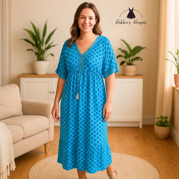 Jelly - Embellished V-Neck Dress