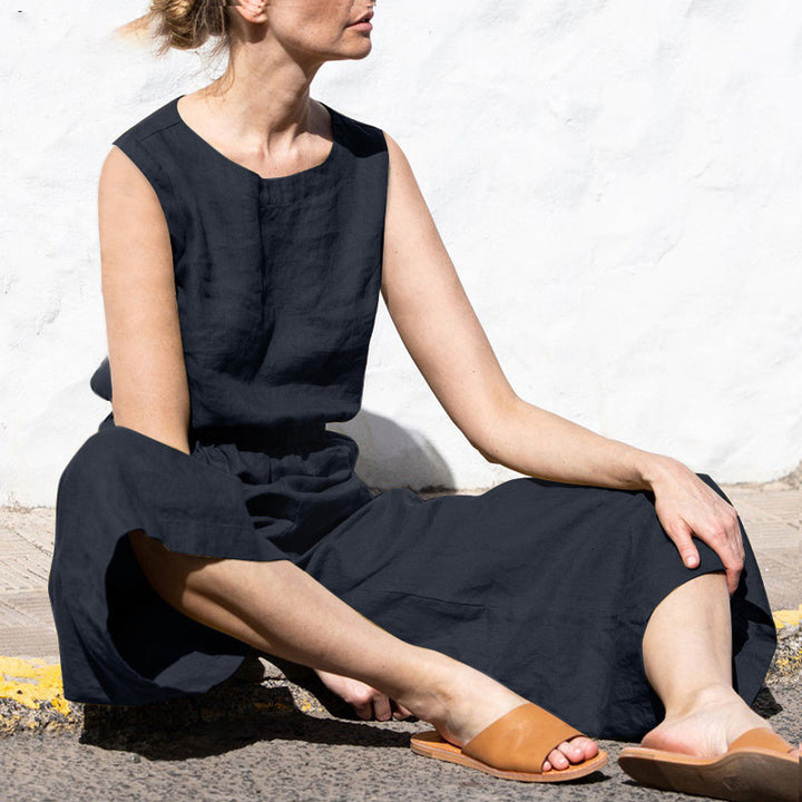 Tavina - Sleeveless Relaxed Jumpsuit
