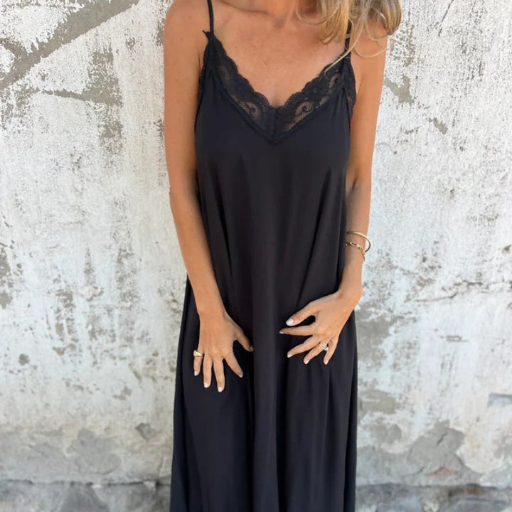 Emily - Elegant Night Dress