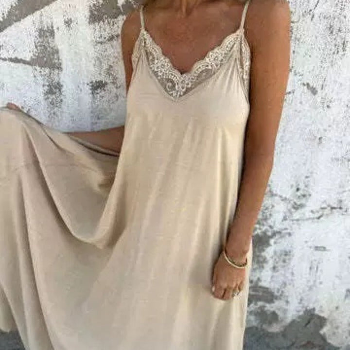 Emily - Elegant Night Dress